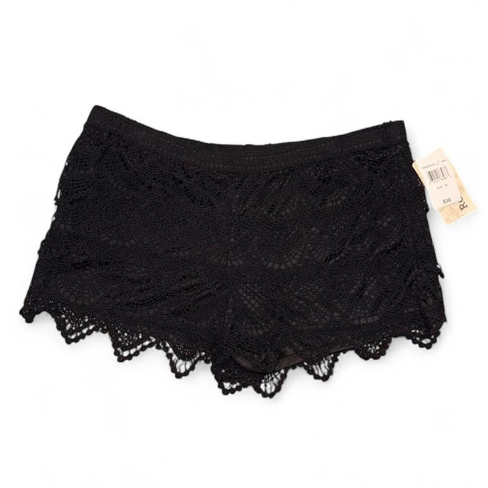 Lacey Women's Black Shorts